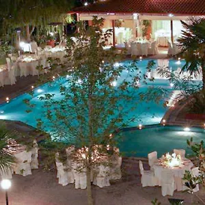 Hotell Four Seasons